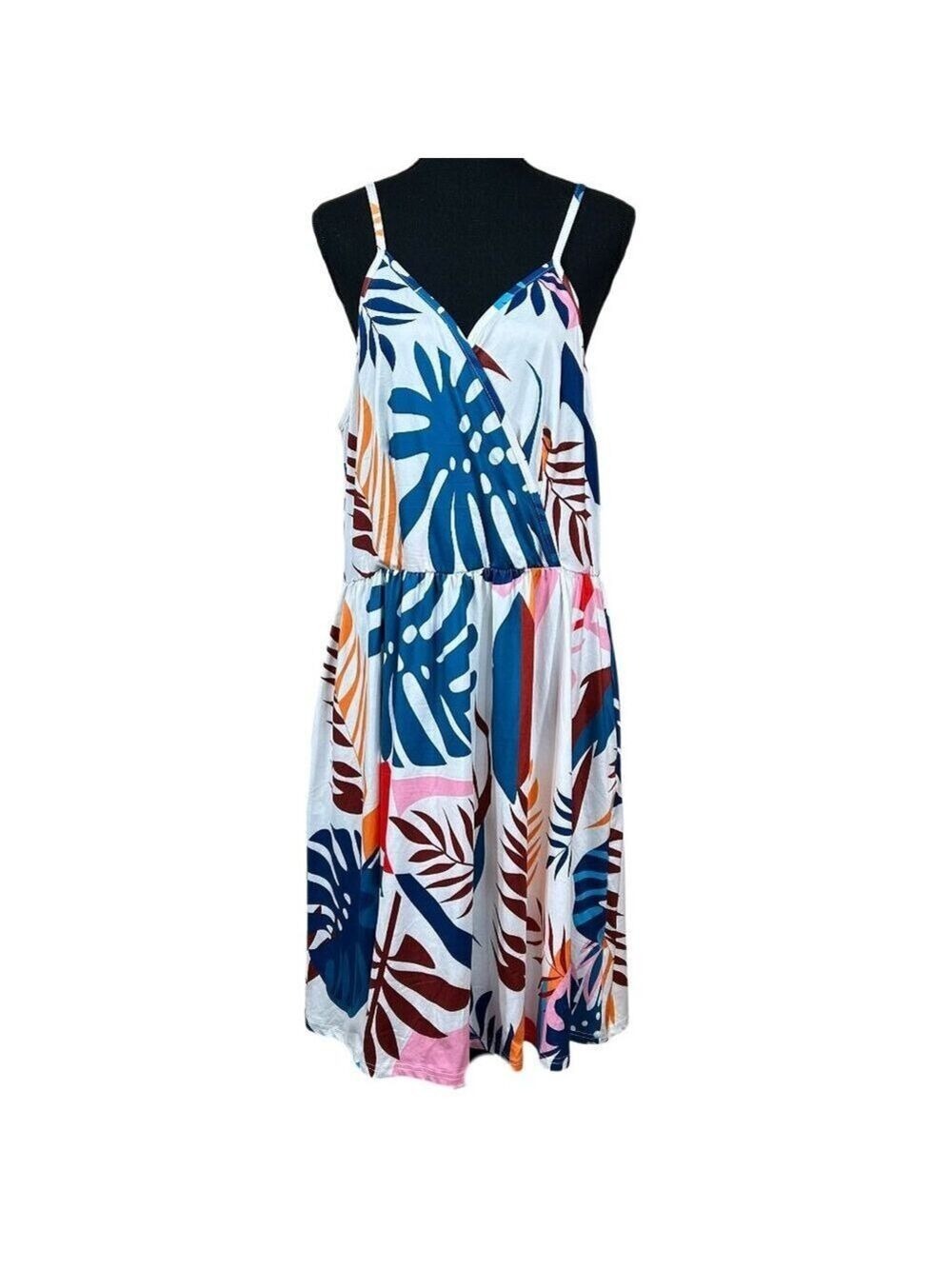 Cherfly NWT Tropical Floral Lightweight Spaghetti Strap Dress Size XL